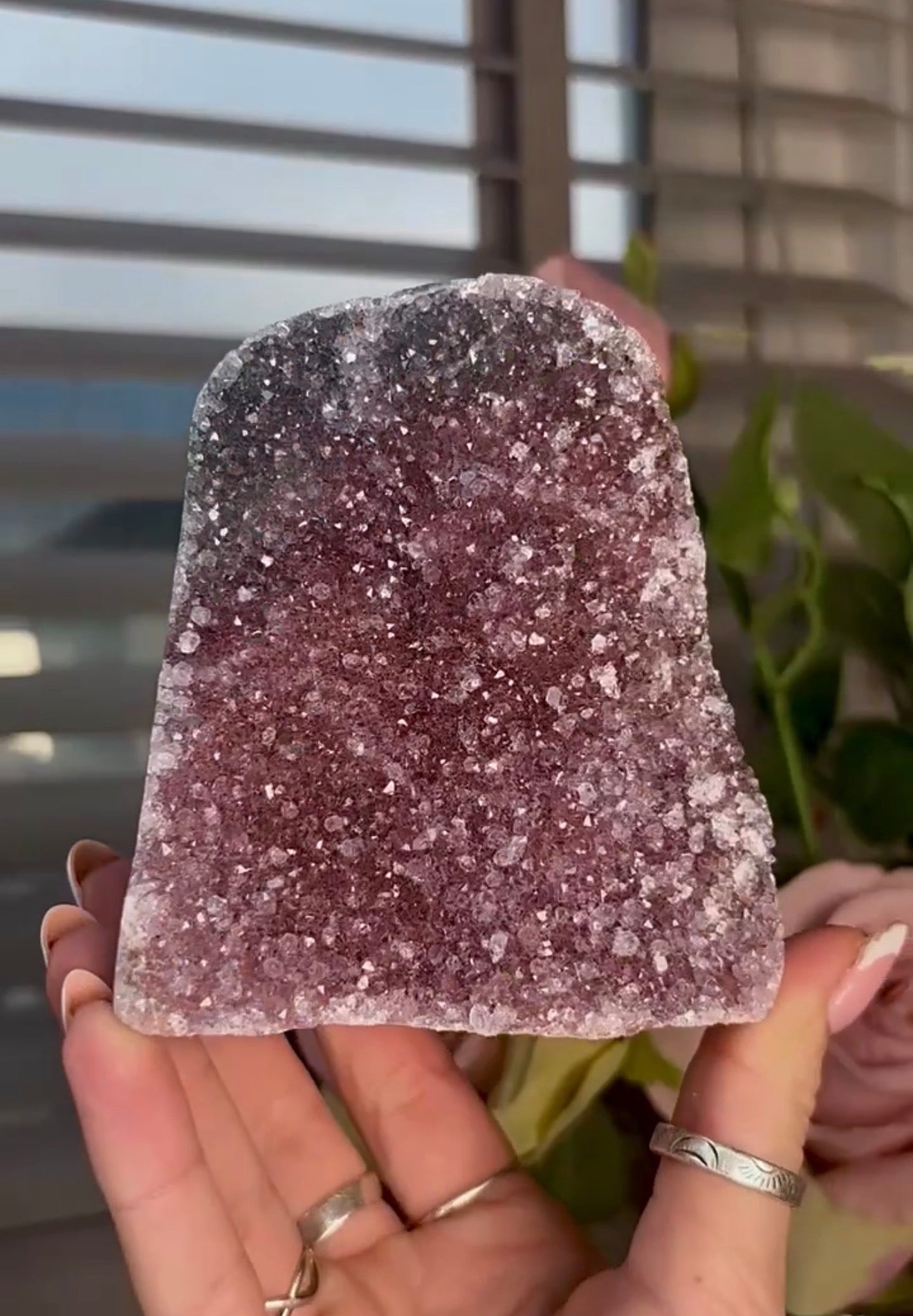 High quality Pink toned amethyst cutbase