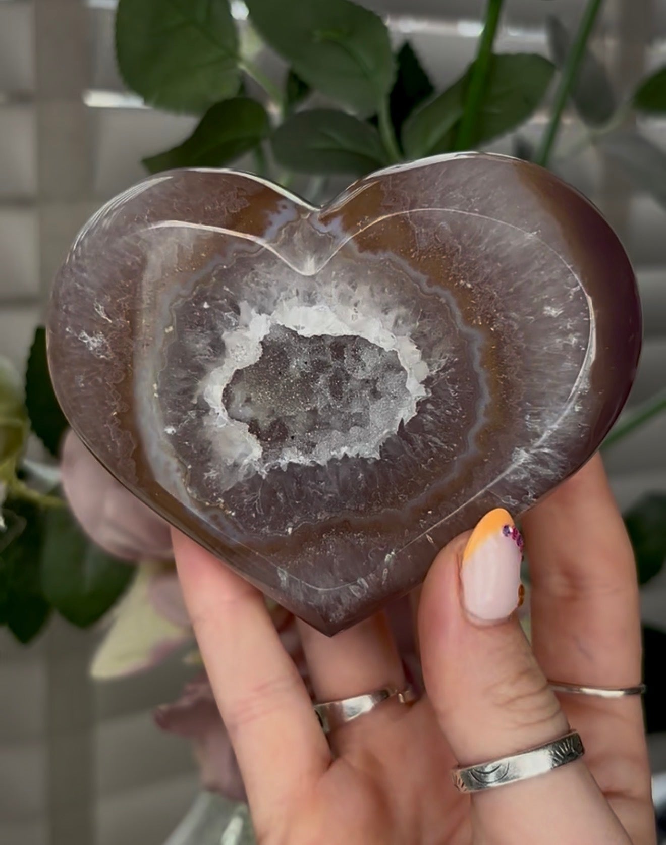 Beautiful, high grade, agate heart with druzy - comes with stand