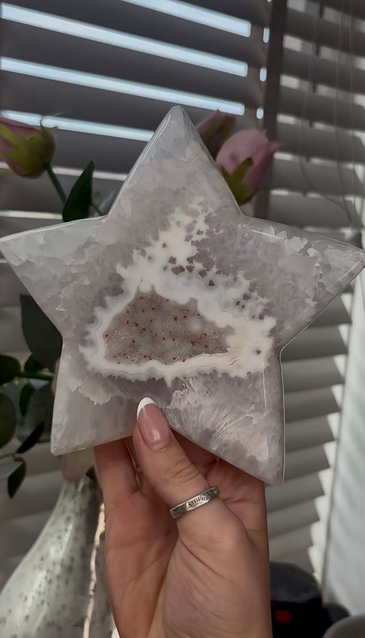 Beautiful, large, high grade, agate star with druzy - comes with stand