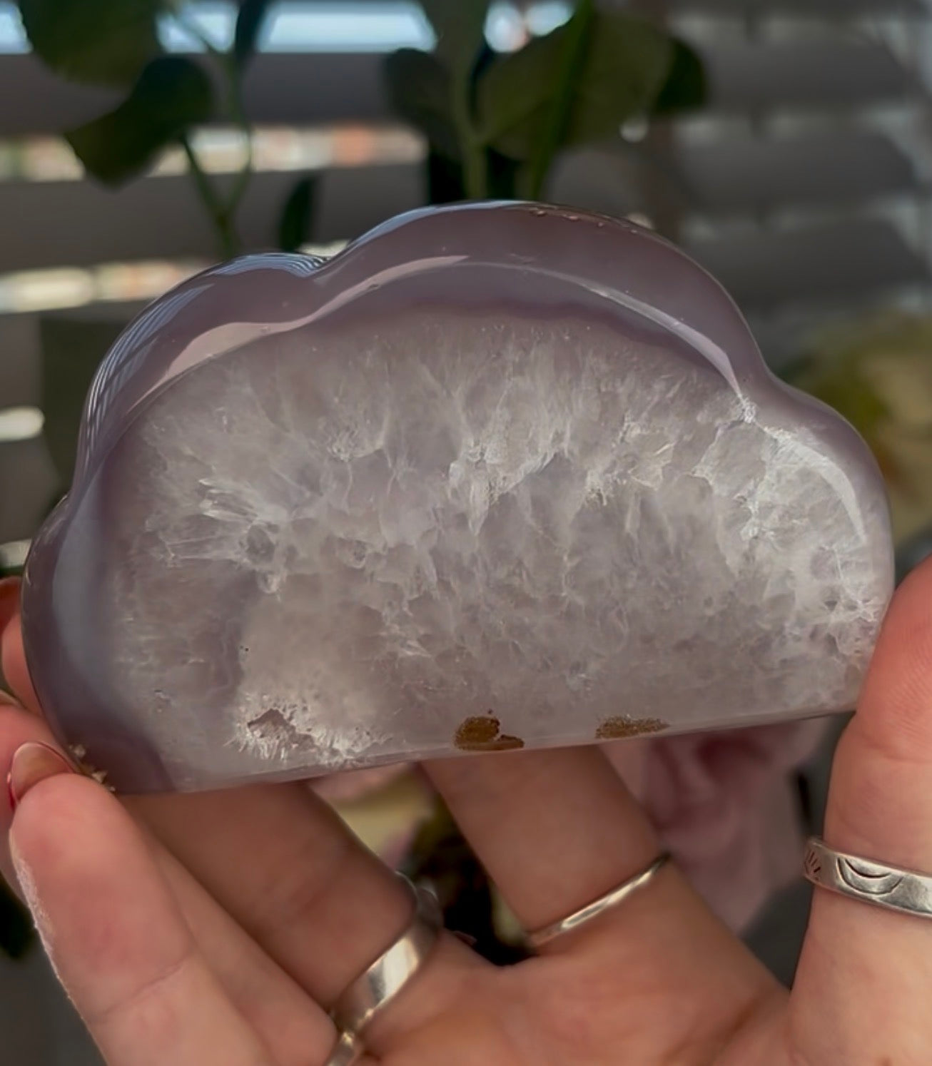 Beautiful, agate cloud with druzy