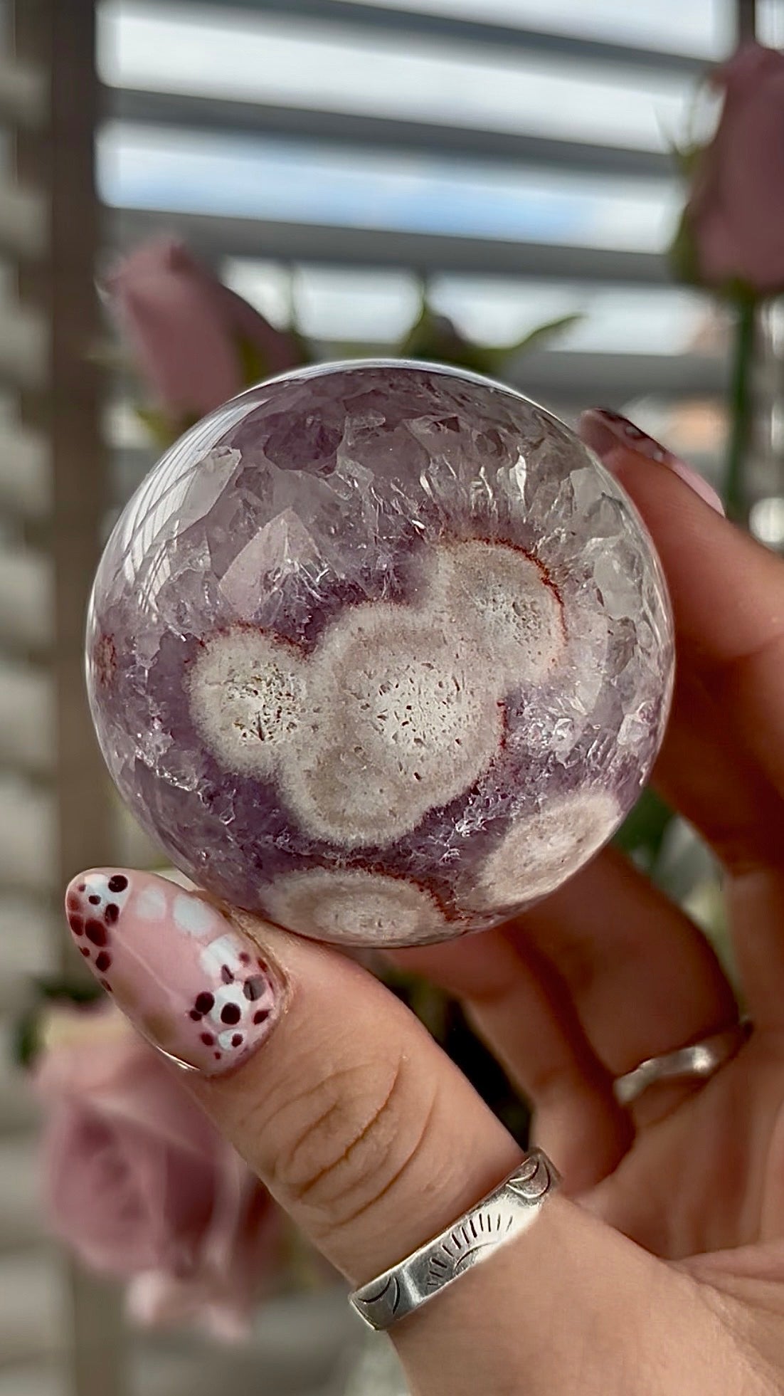 High grade, amethyst Flower agate sphere with high clarity quartz