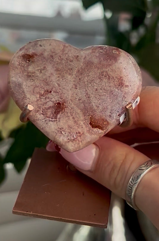 Mini pink amethyst heart - comes with stand