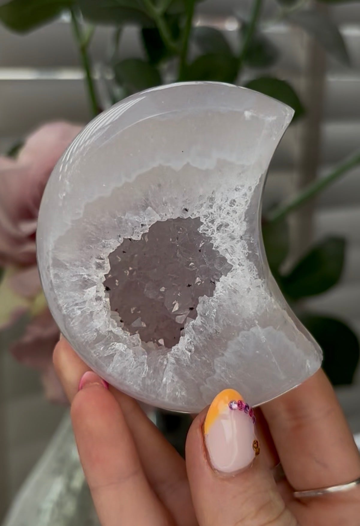 Beautiful, high grade, agate moon with druzy - comes with stand