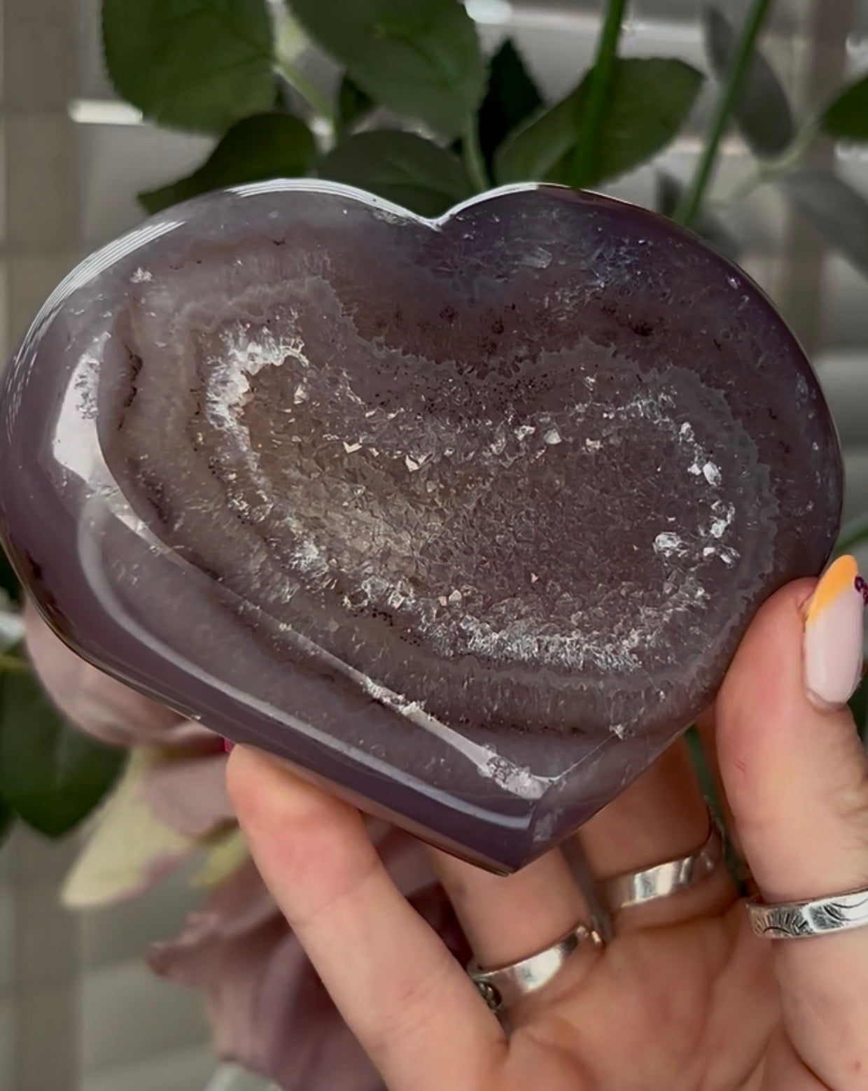 Beautiful, high grade, agate heart with druzy - comes with stand