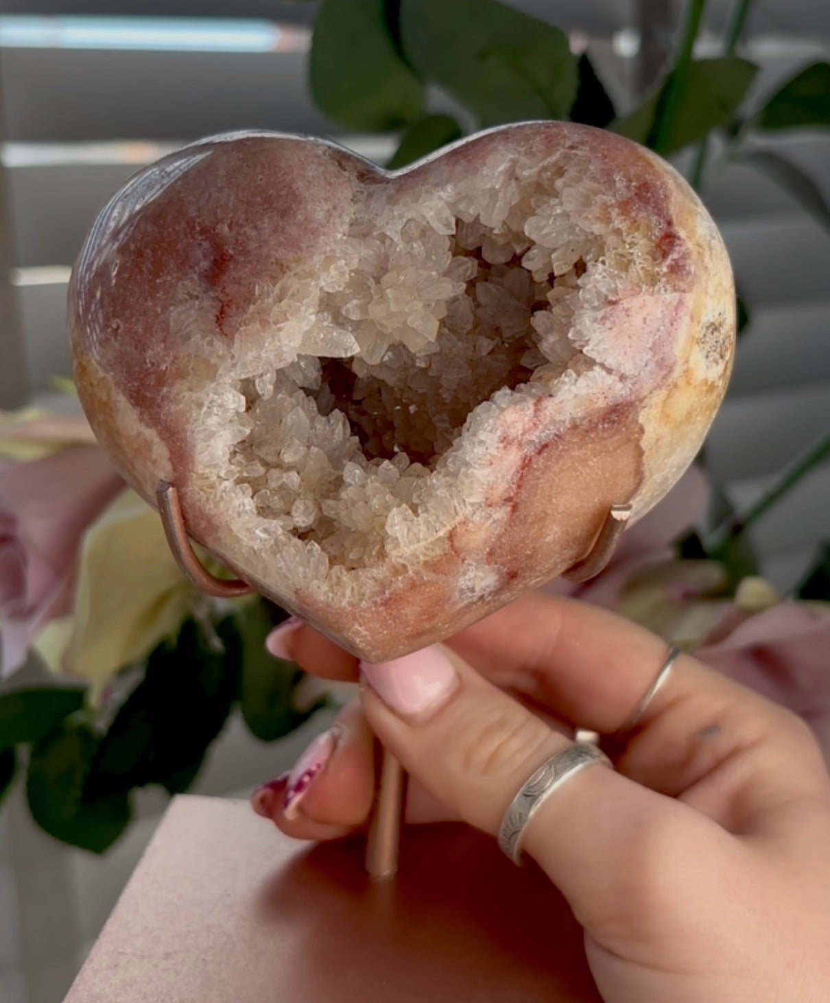 pink amethyst heart - comes with stand