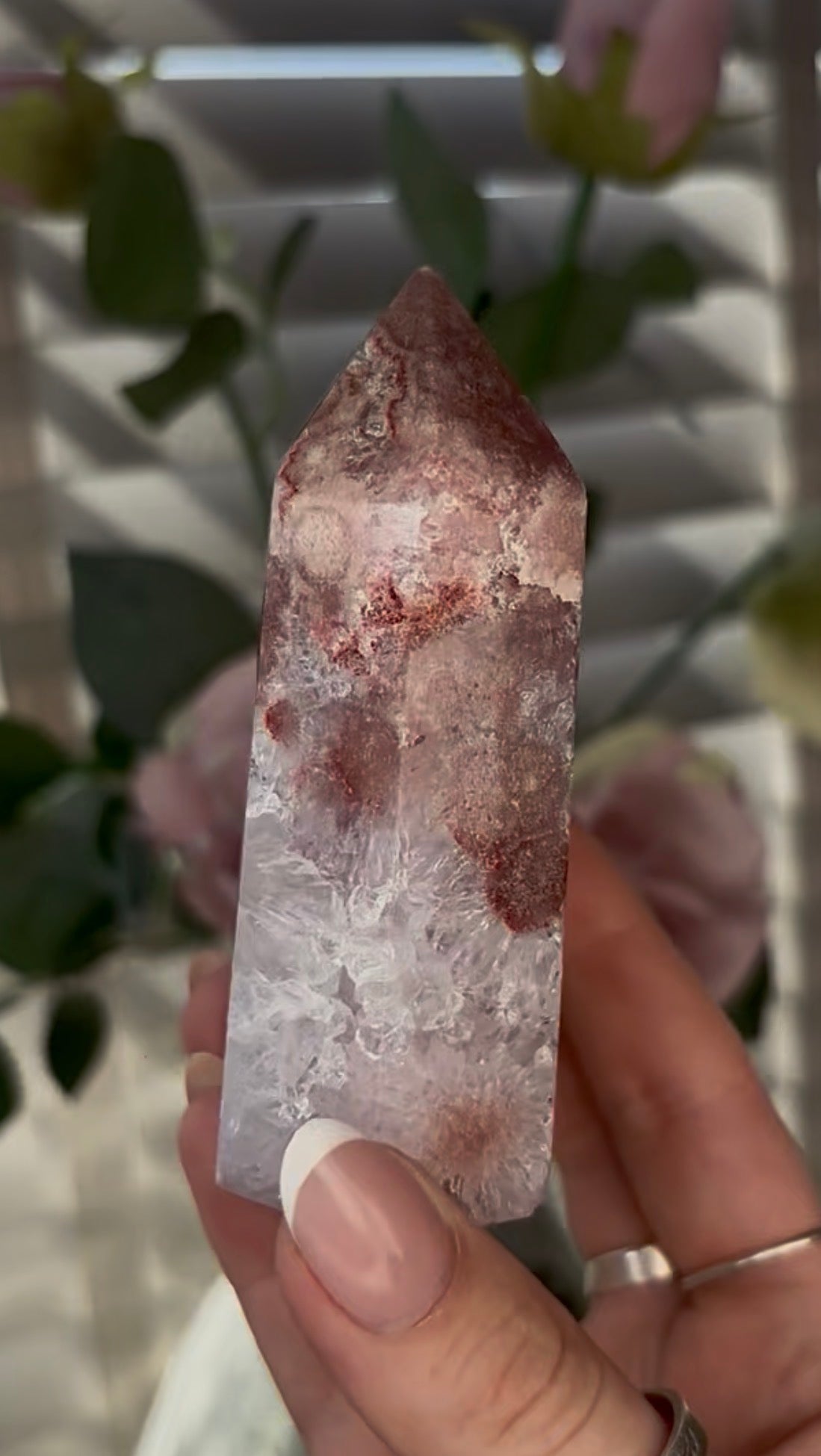 Beautiful, high quality, Pink amethyst tower 9.5cm(h) by 6cm(w)