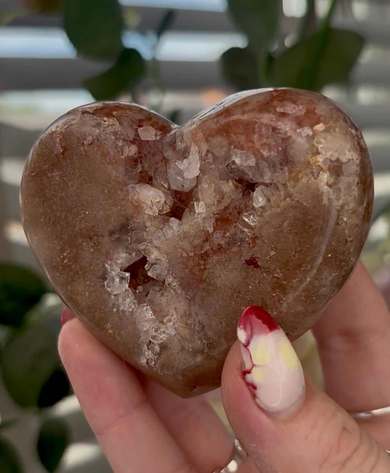 pink amethyst heart - comes with stand 7.5cm