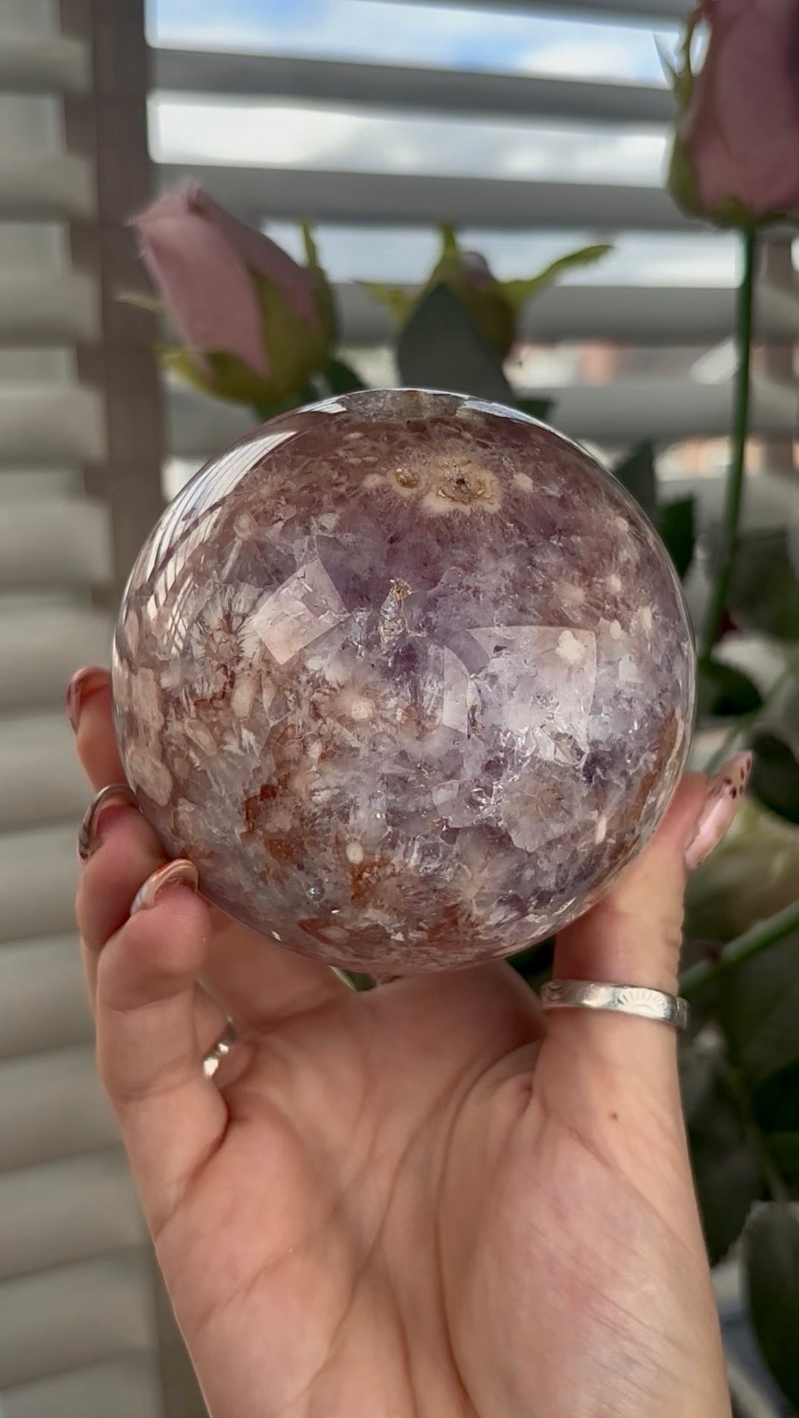 High grade, amethyst Flower agate sphere with high clarity quartz