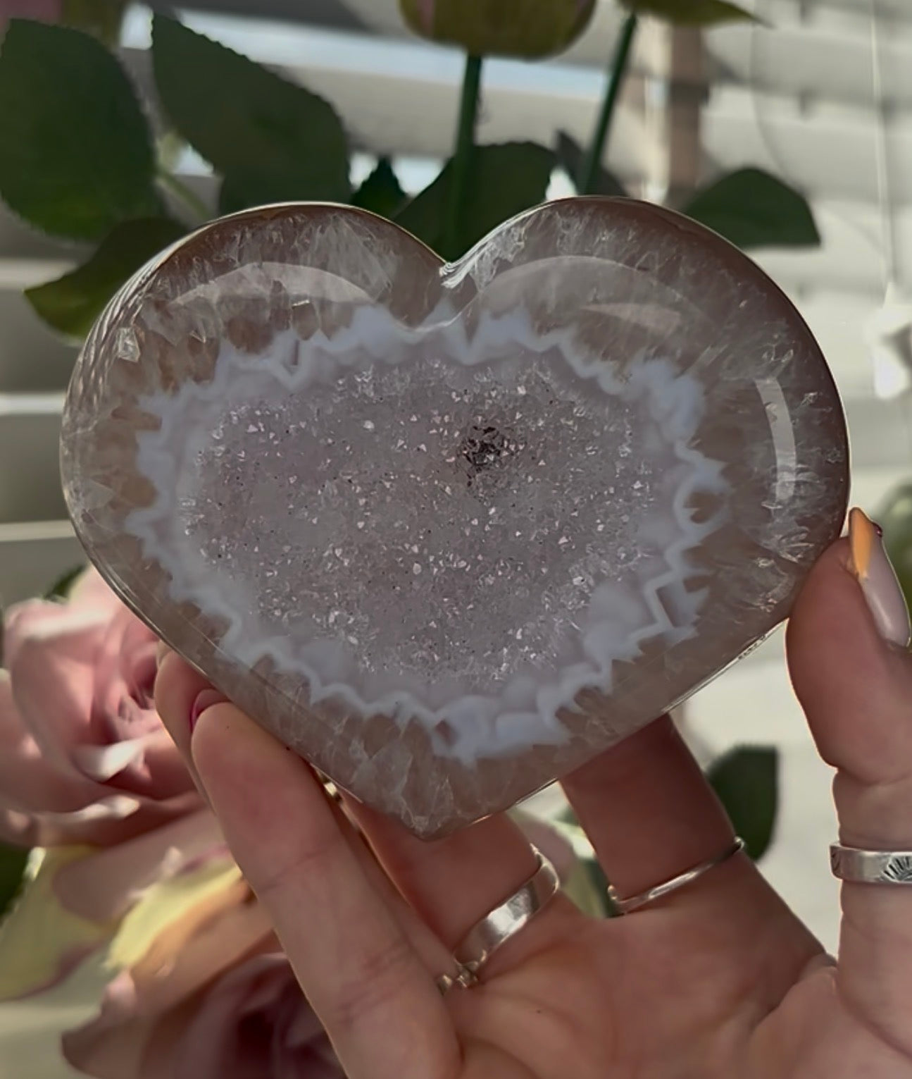 Beautiful, high quality, agate heart with druzy - stand included