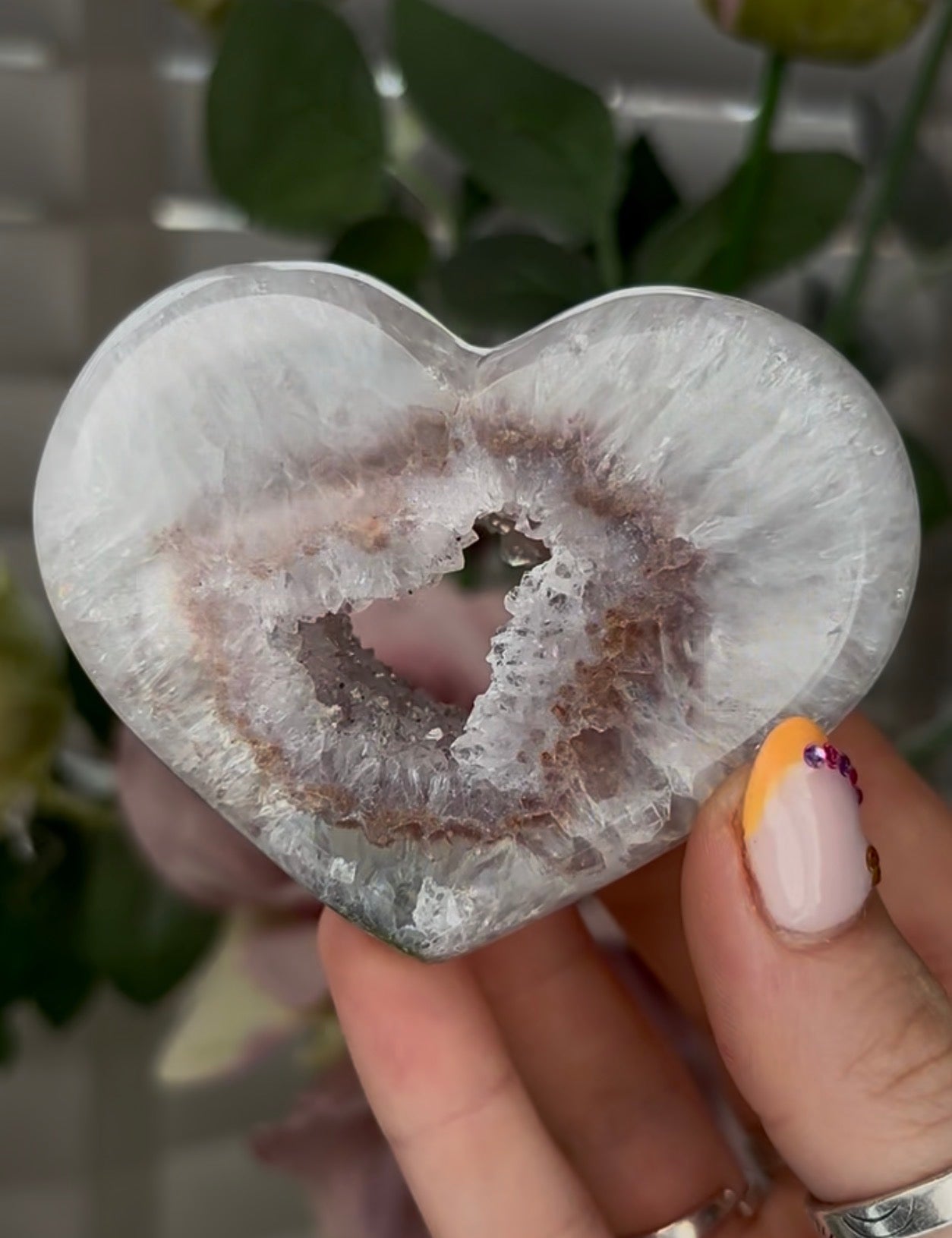Beautiful, high grade, agate heart with druzy - comes with stand