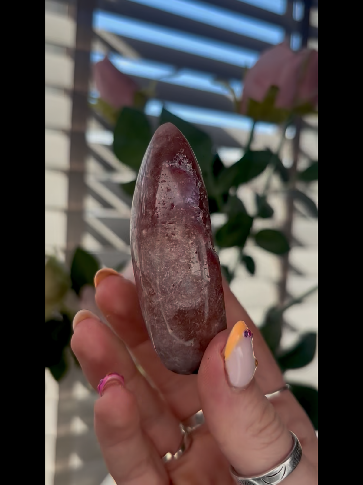 High grade, pink amethyst flame with in incredible quartz 135g (F2)