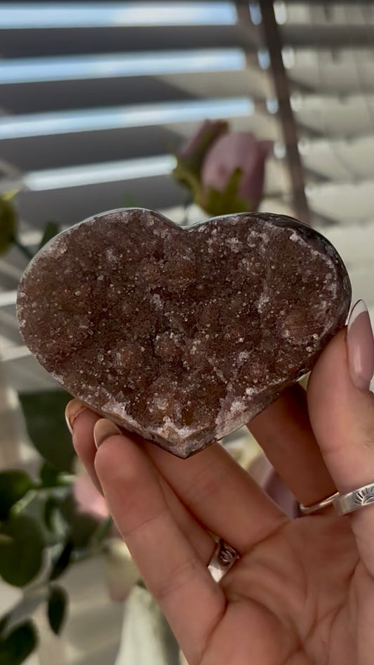 Uruguay amethyst heart - comes with stand