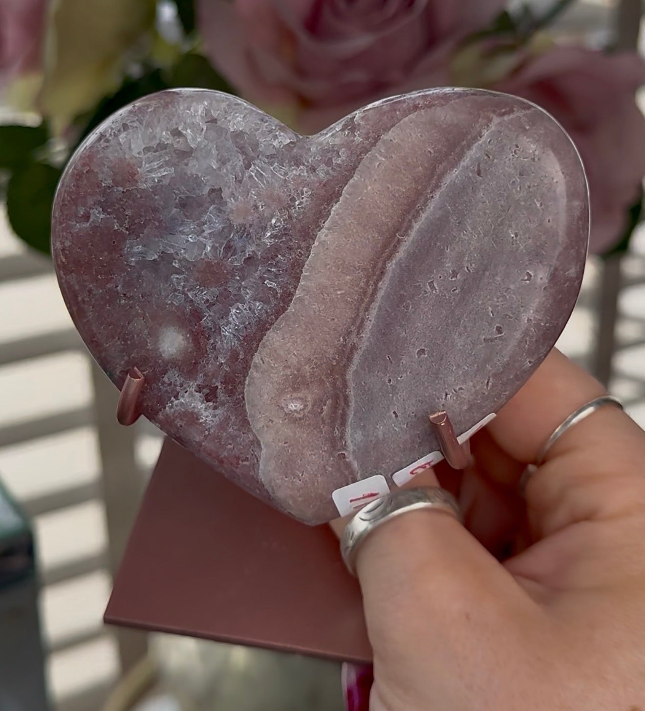 Hq pink amethyst heart - comes with stand