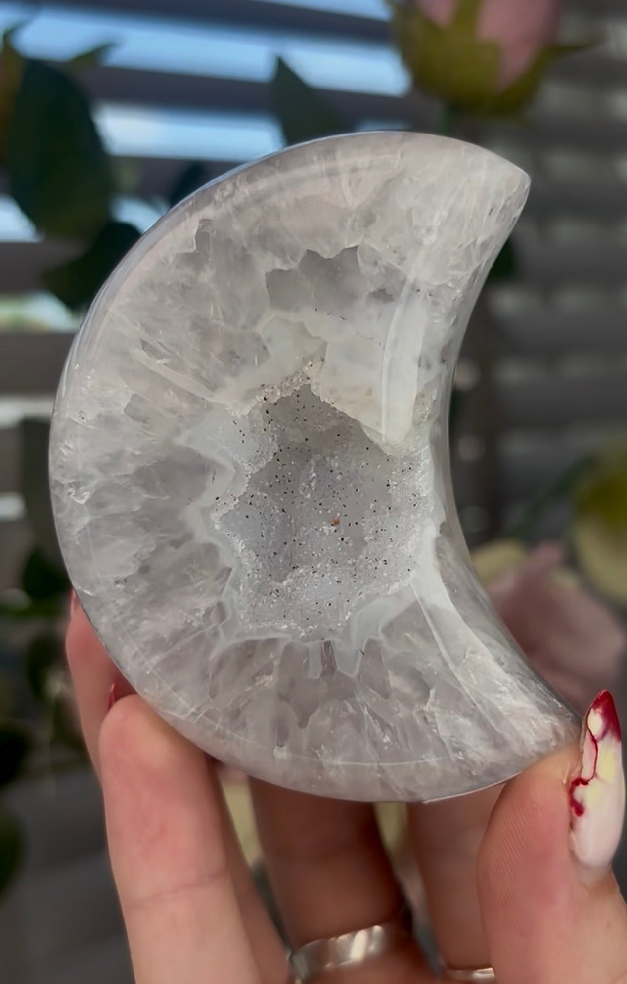 Beautiful, high quality, agate moon with druzy - stand included