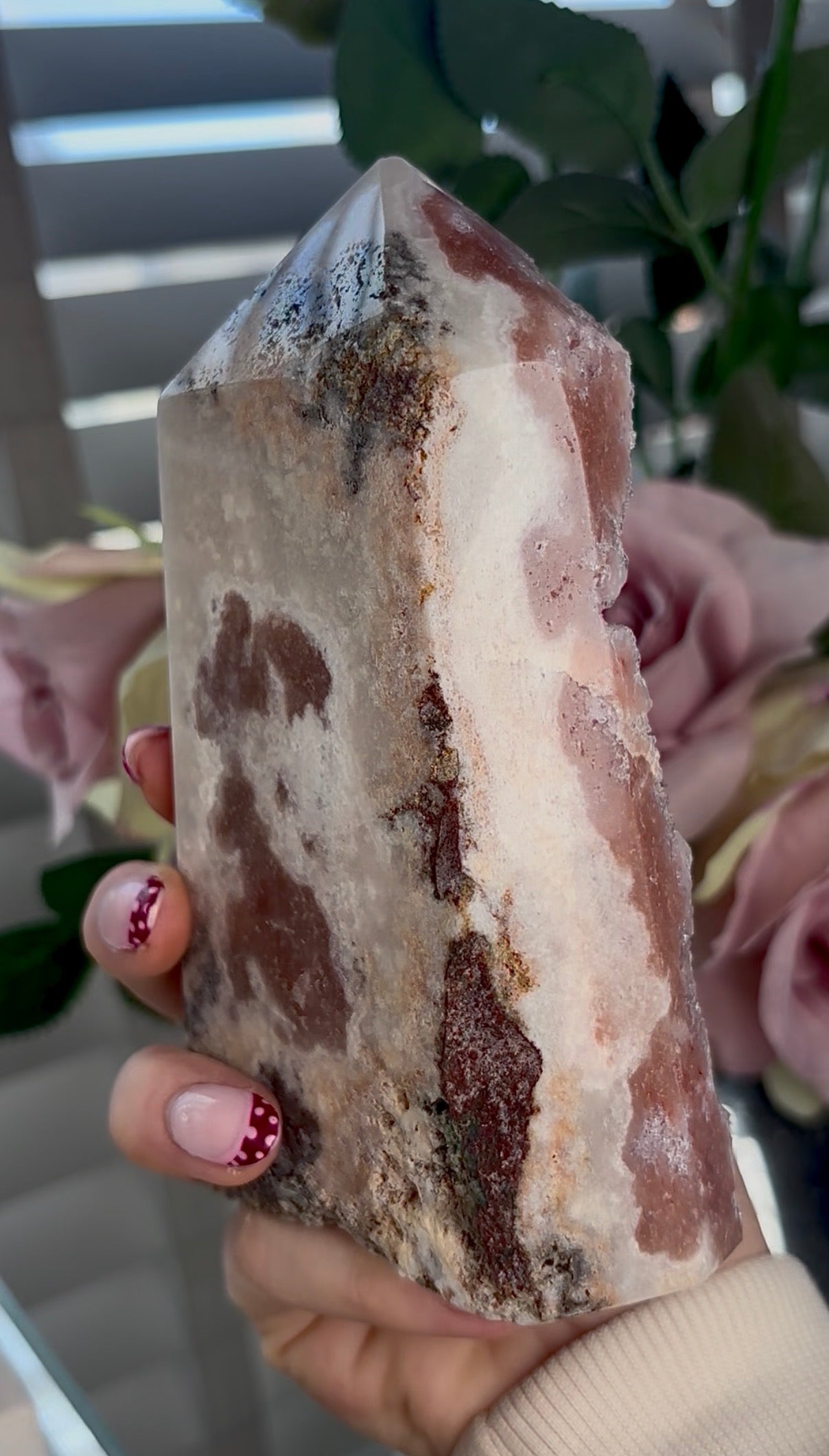 Hq druzy Pink amethyst tower 15cm(h)