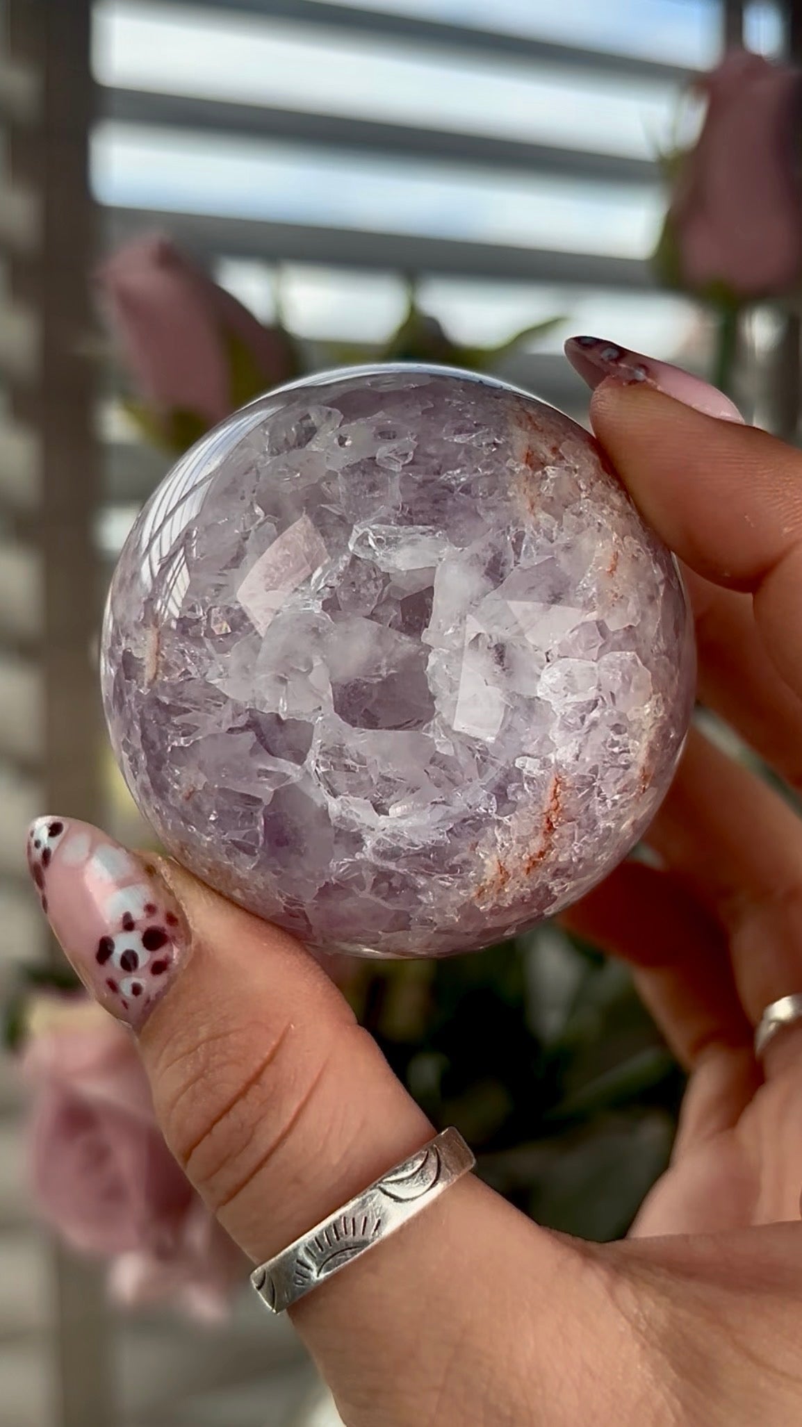 High grade, amethyst Flower agate sphere with high clarity quartz