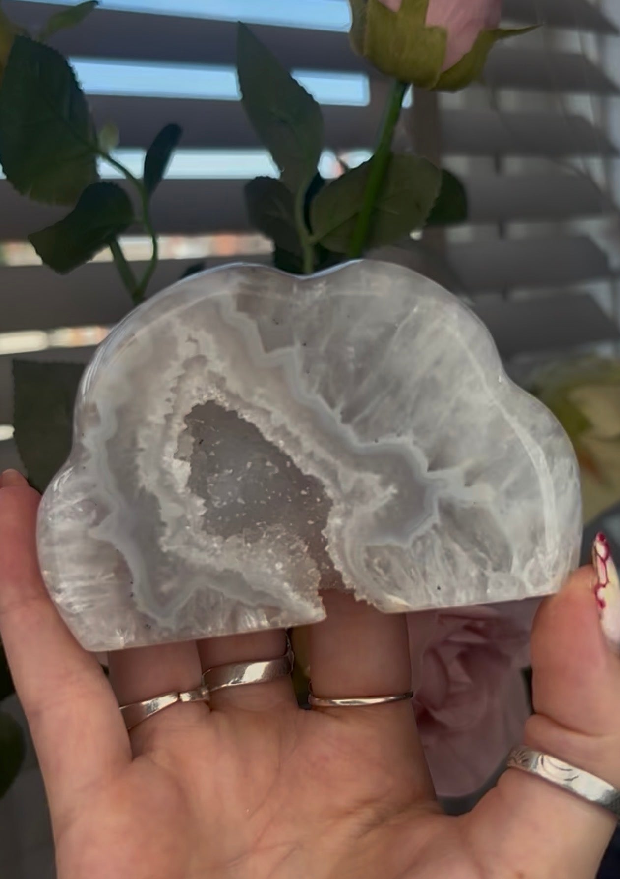 Beautiful, agate cloud with druzy