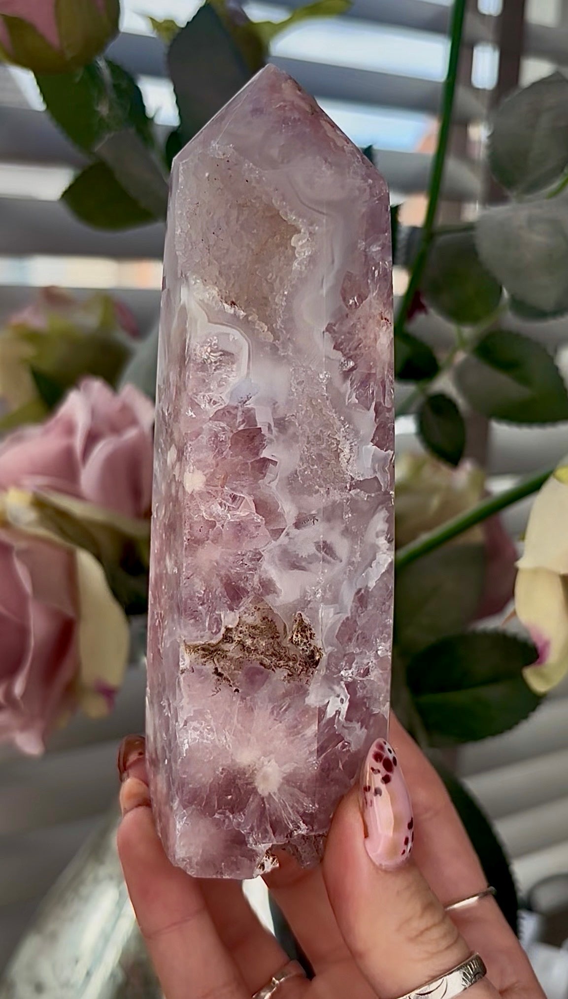 High grade, Amethyst Flower agate tower