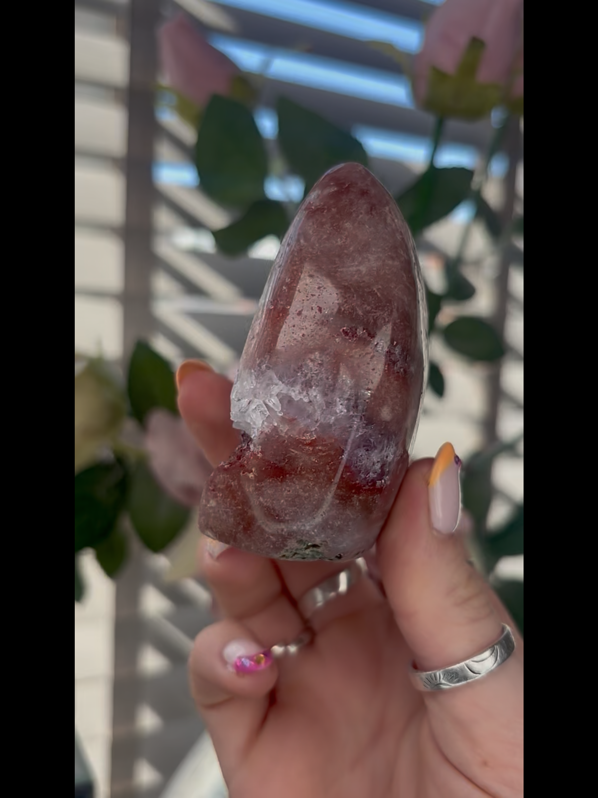 High grade, pink amethyst flame with in incredible quartz 255g (F10)