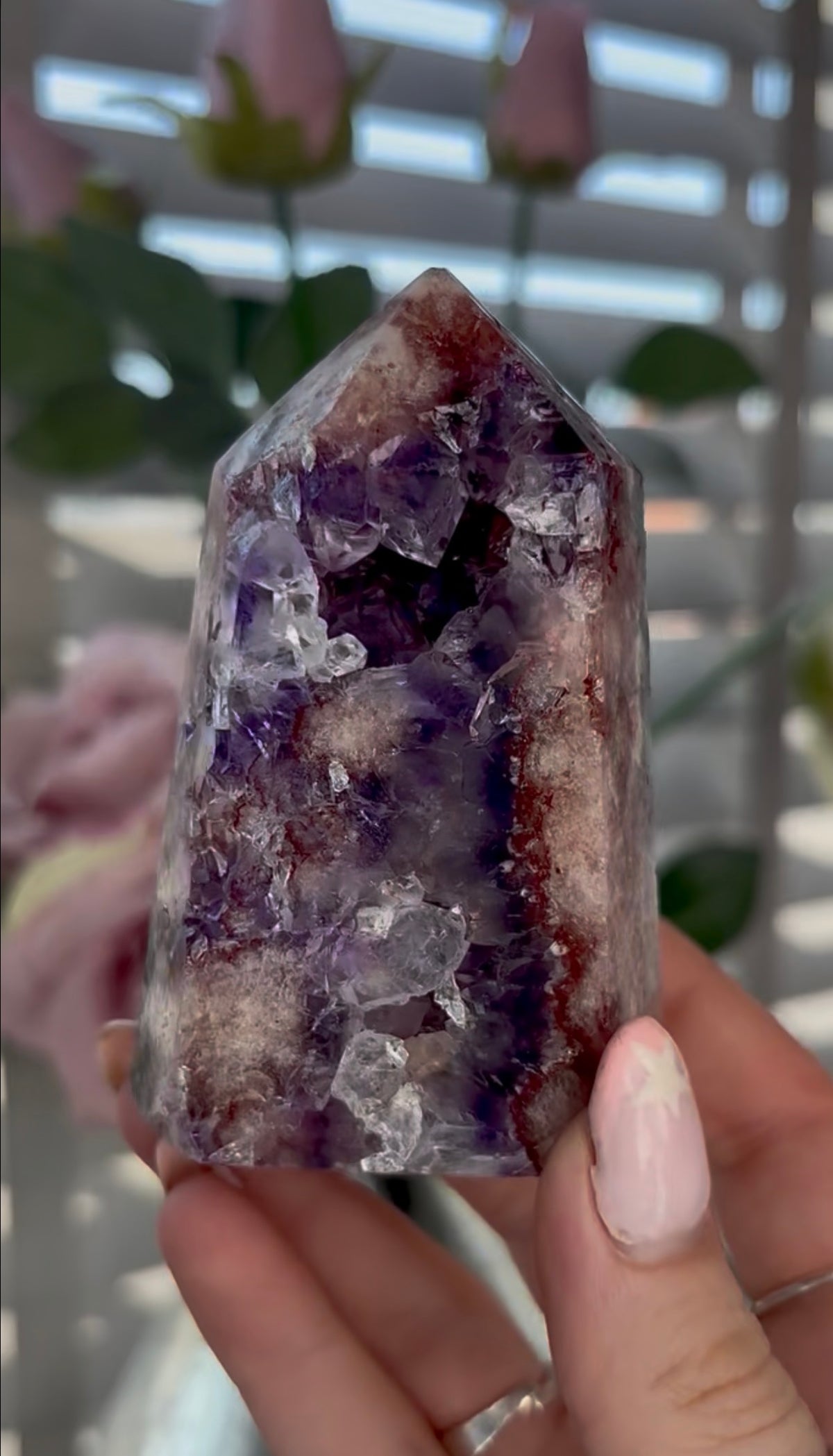 Beautiful, high quality, Pink amethyst tower with red tones, purple quartz 8.8cm