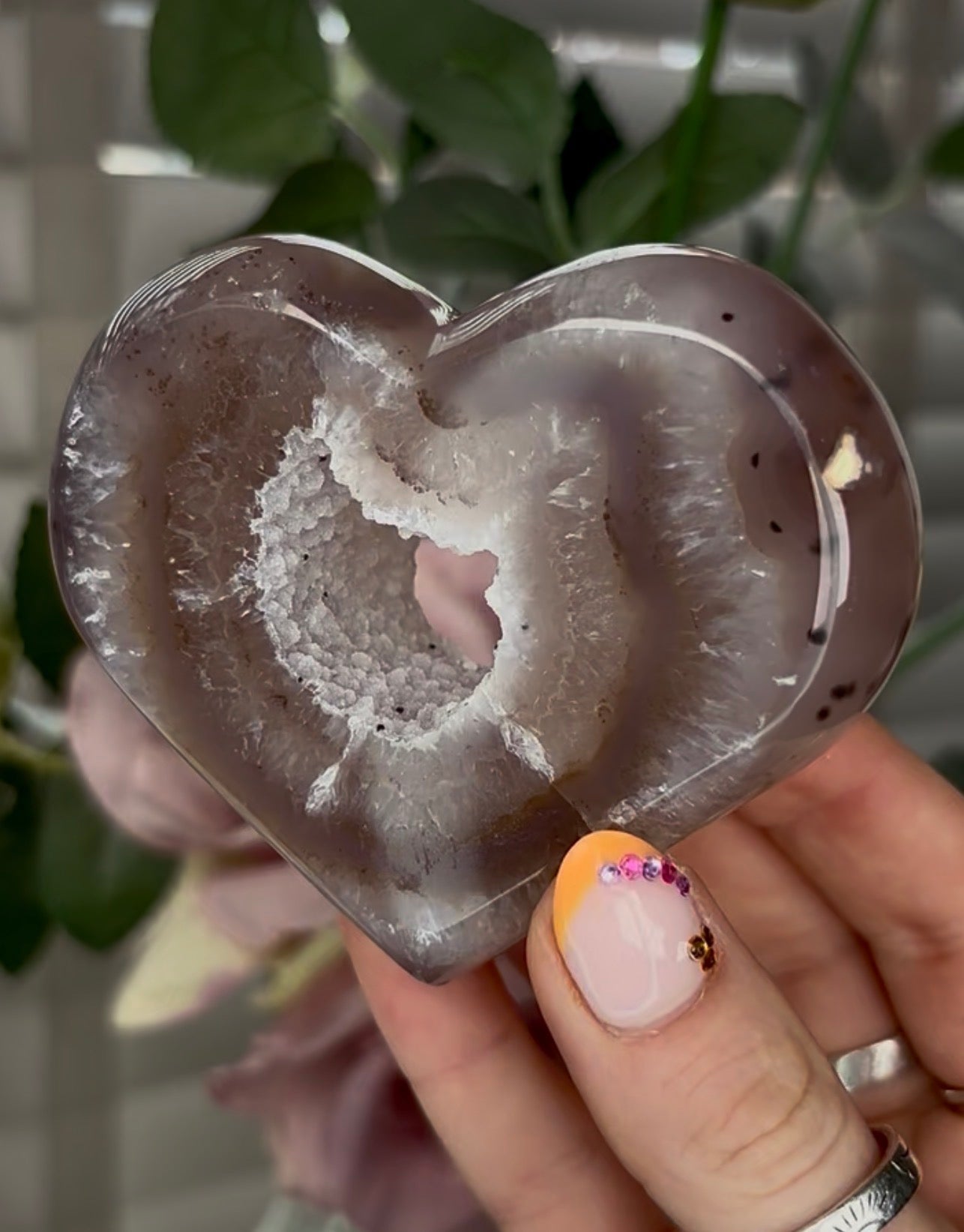 Beautiful, high grade, agate heart with druzy portal - comes with stand