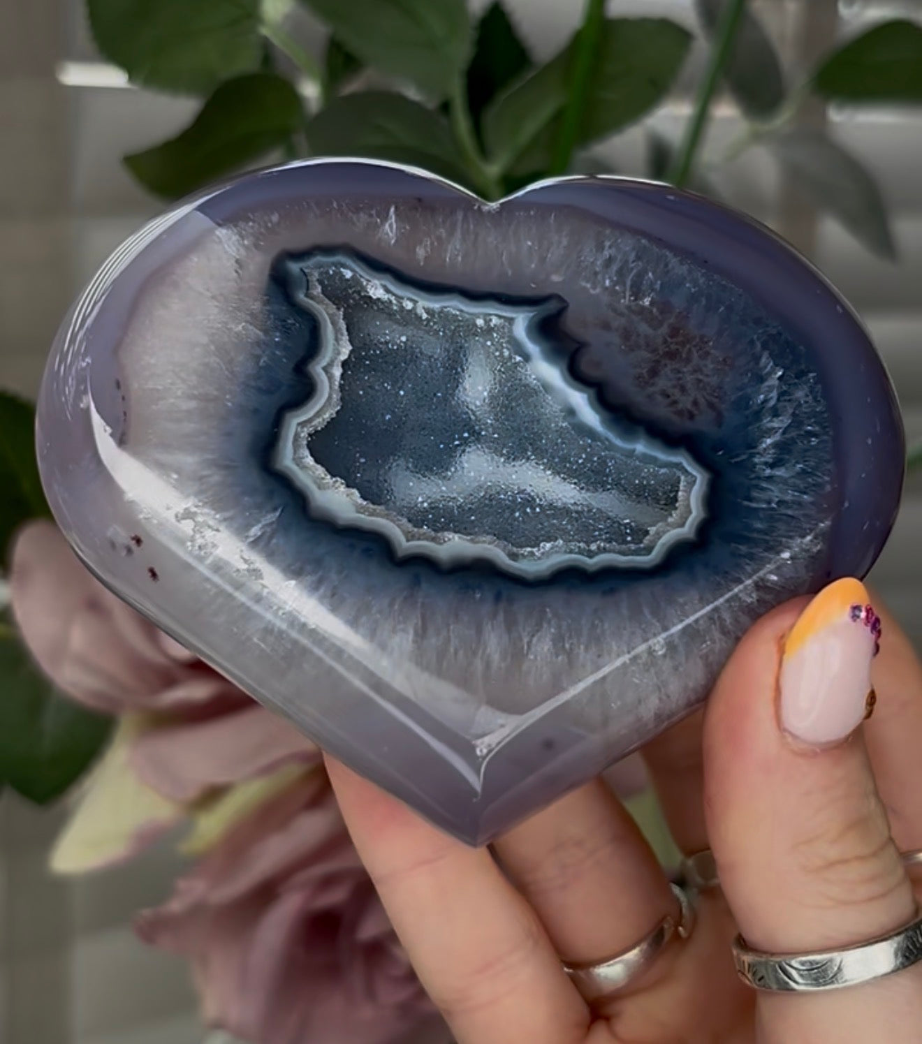 Gorgeous, blue agate heart, with druzy ( I believe this heart is part dyed & part natural) - comes with stand