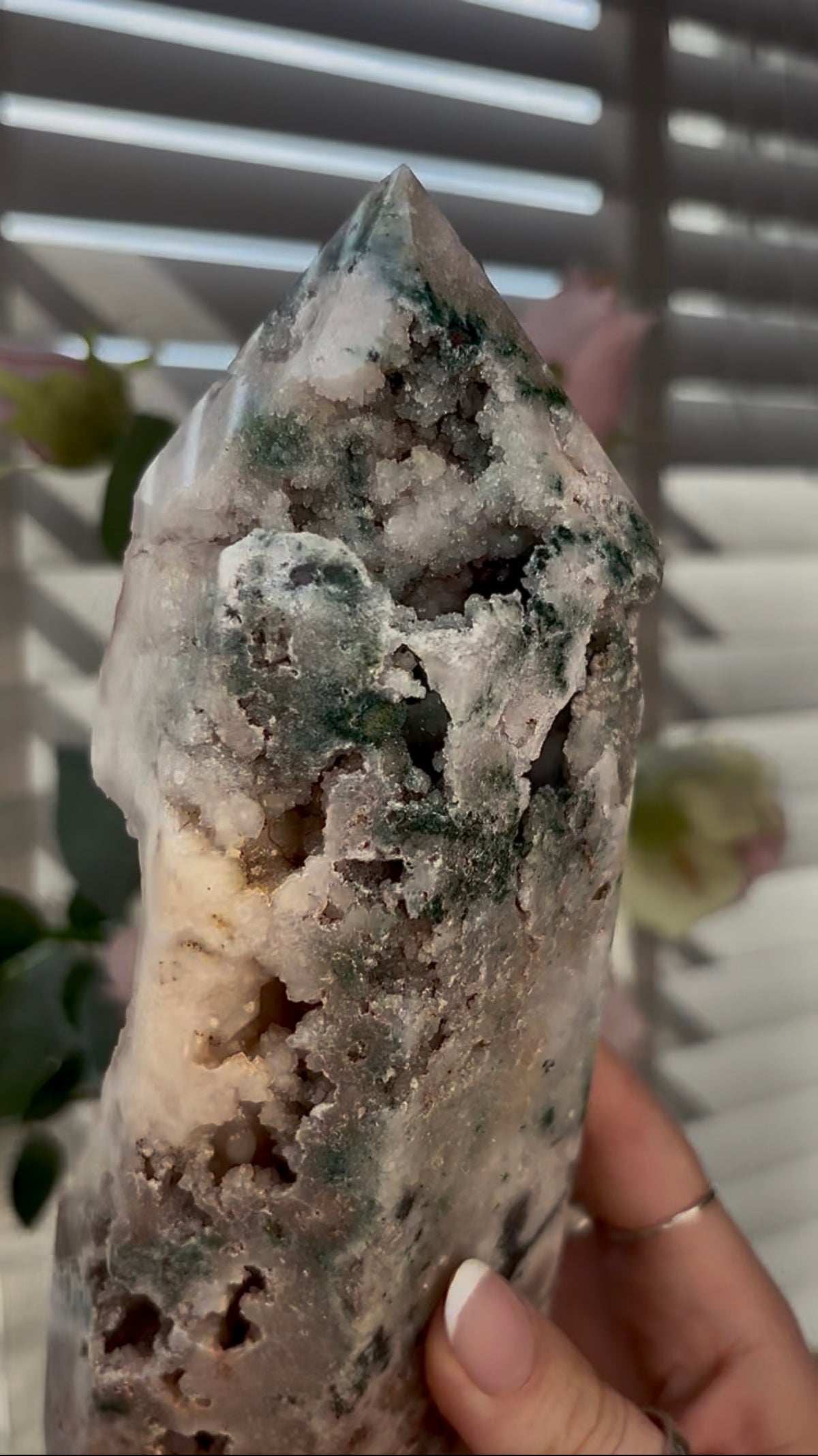 Beautiful, Pink amethyst tower with Jasper 19.5cm(h) by 7.5cm(w)