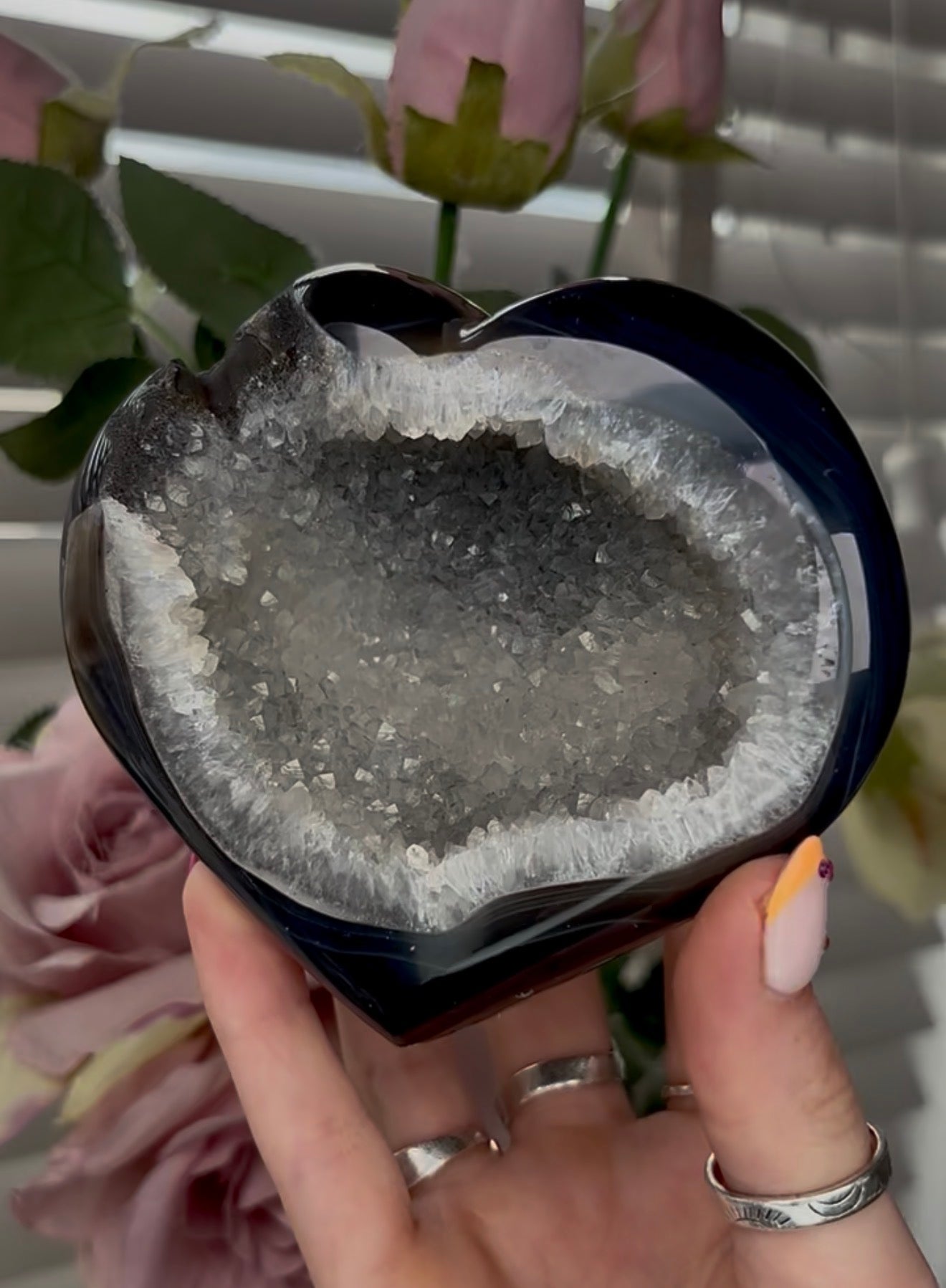 Beautiful, high grade, agate heart with druzy - comes with stand