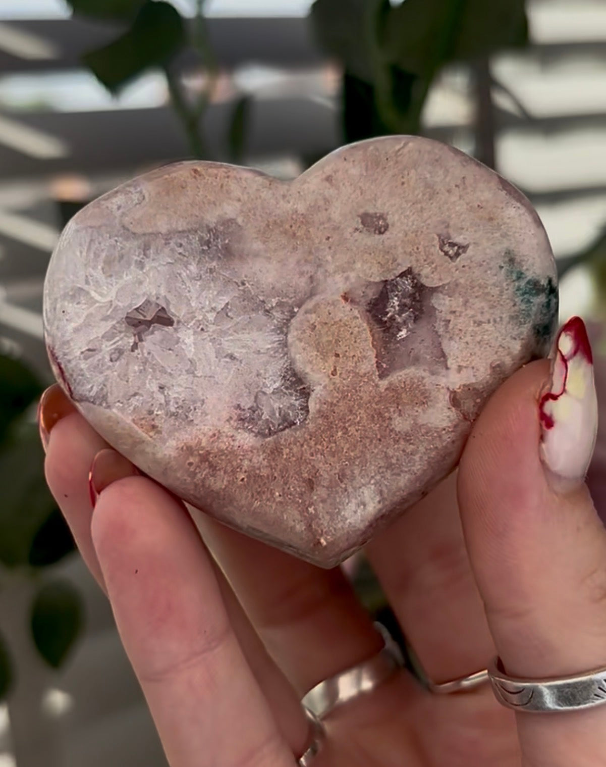 pink amethyst heart - comes with stand 6.5cm