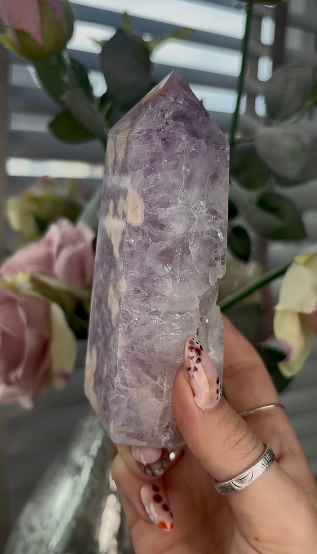 High grade, Amethyst Flower agate tower 13cm by 6cm