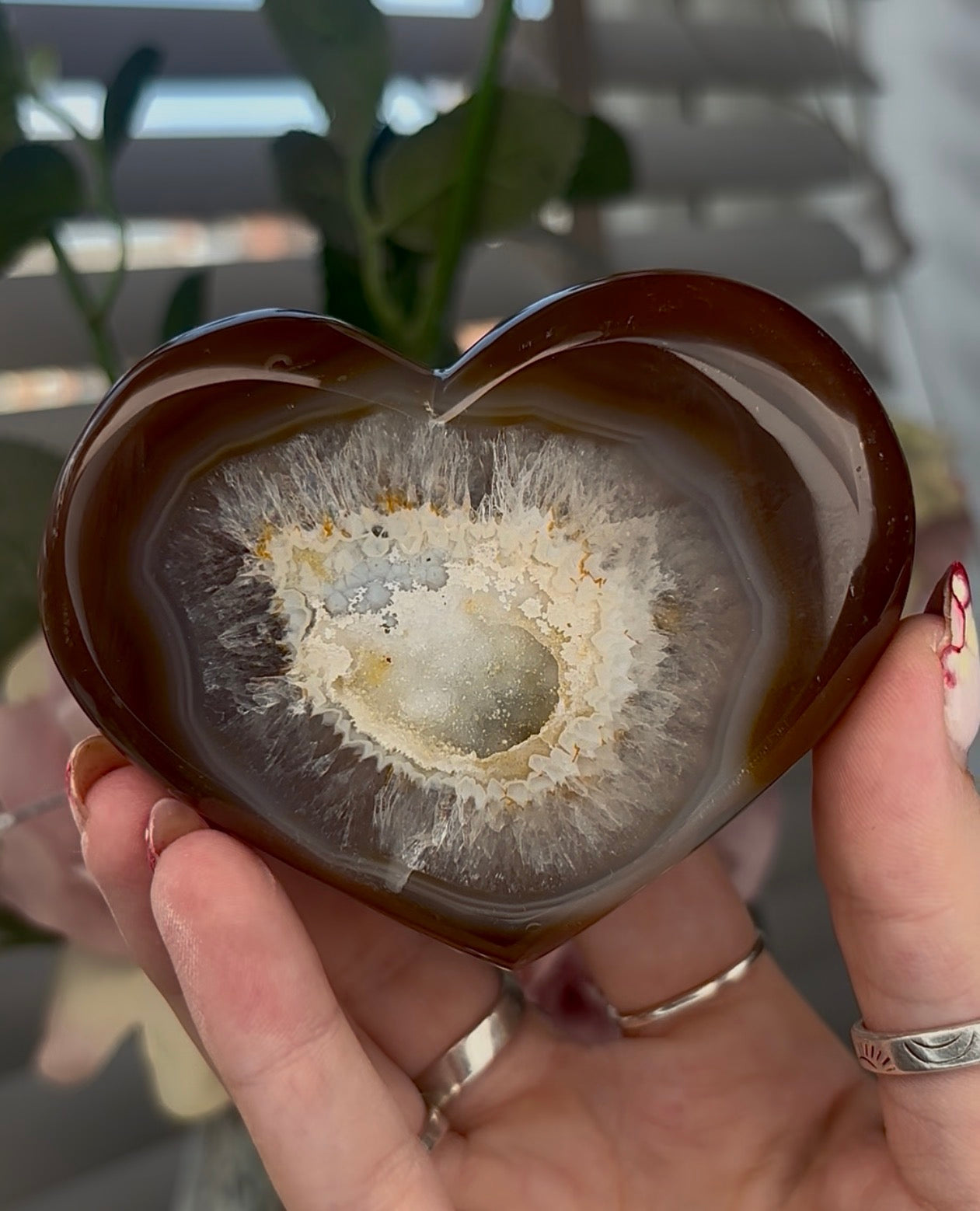 Beautiful, chocolate agate heart with druzy - stand included