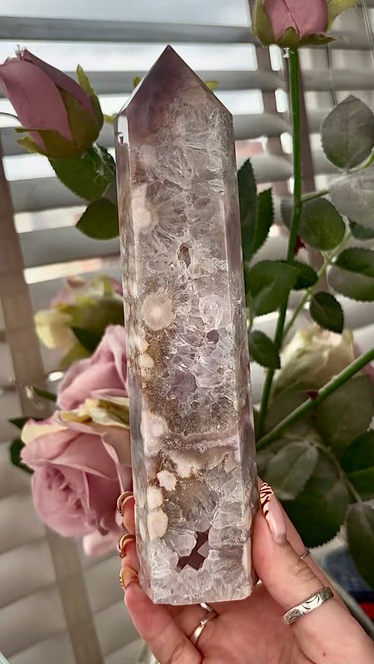 Stunning!! Super high quality, Druzy, green chlorite x blue flower agate tower