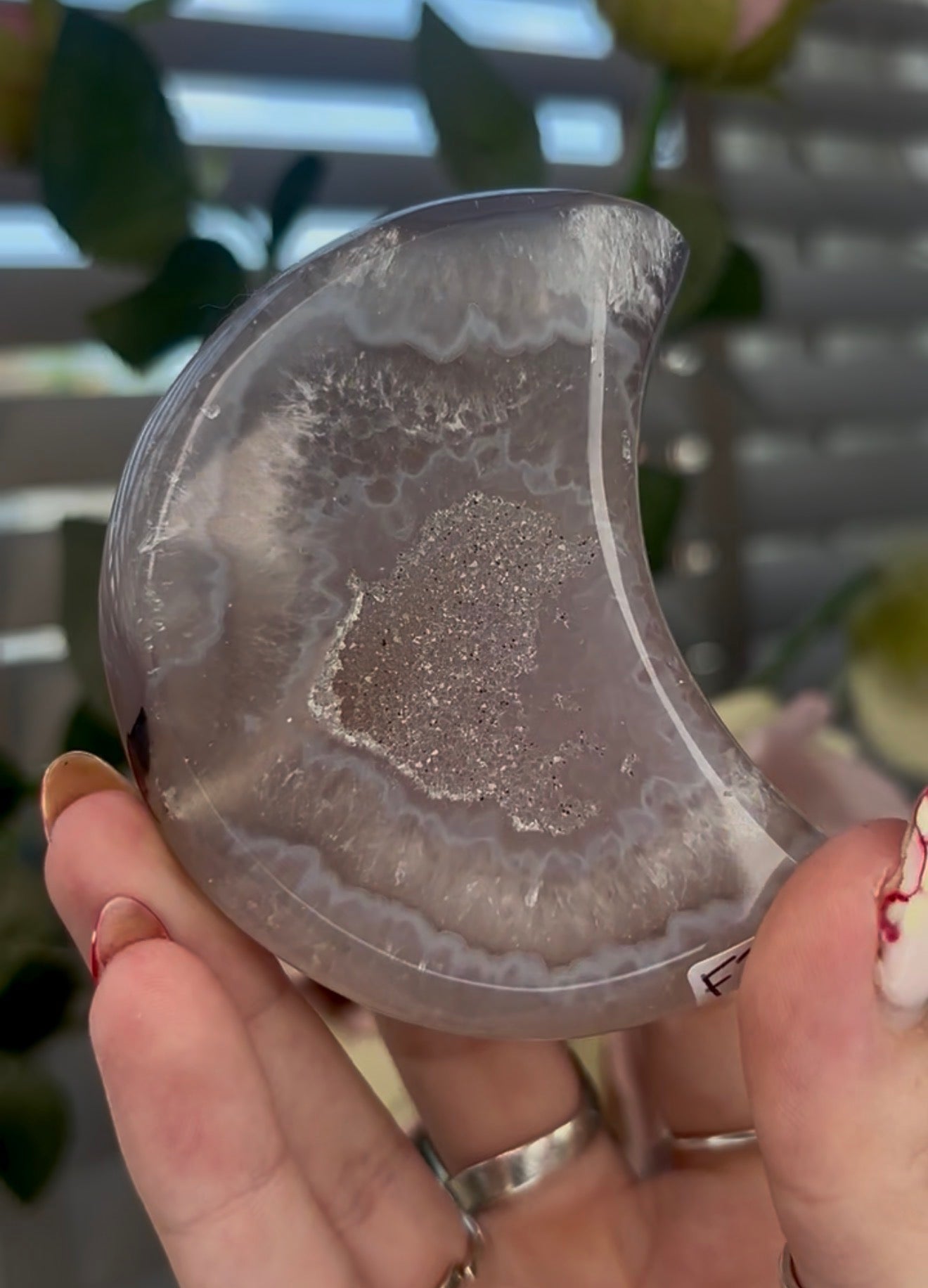 Beautiful, agate moon with druzy - stand included