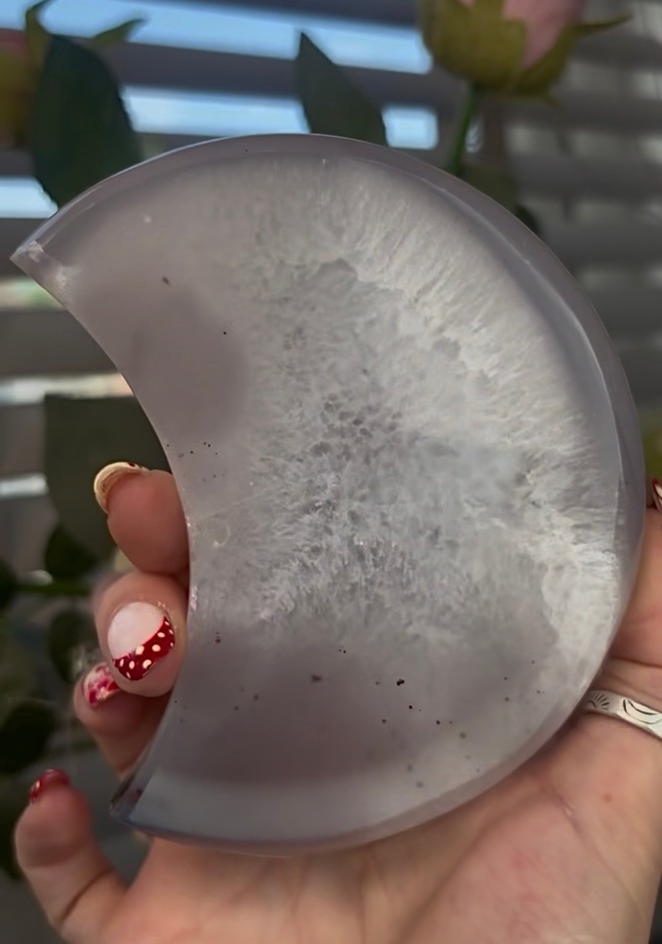 Beautiful, high quality, agate moon with druzy - stand included
