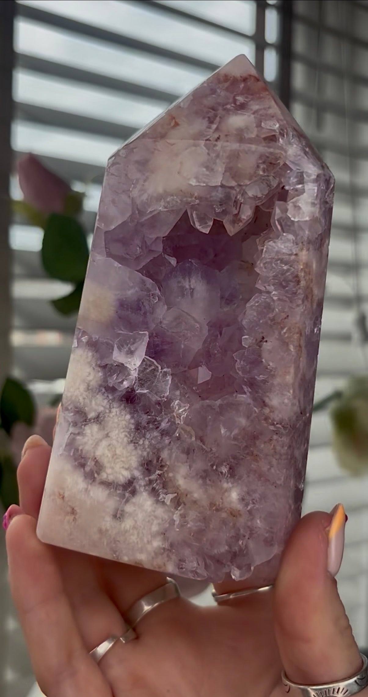 Beautiful, large, high quality, Pink amethyst tower with lilac tone quartz