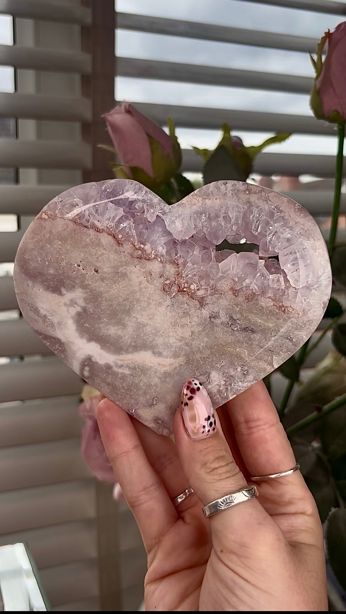 High grade, amethyst Flower agate heart with high clarity quartz