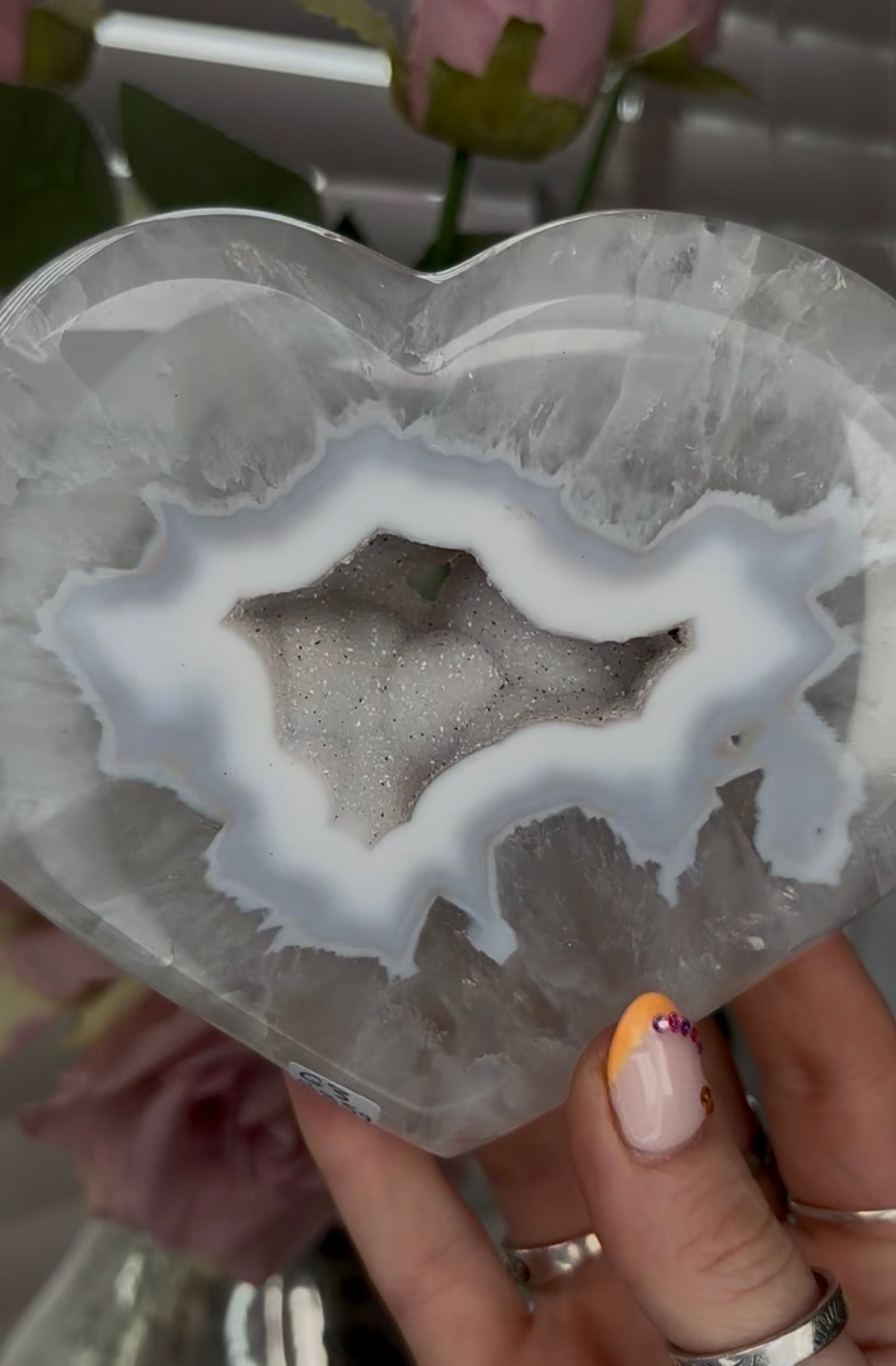 Beautiful, high grade, agate heart with druzy - comes with stand