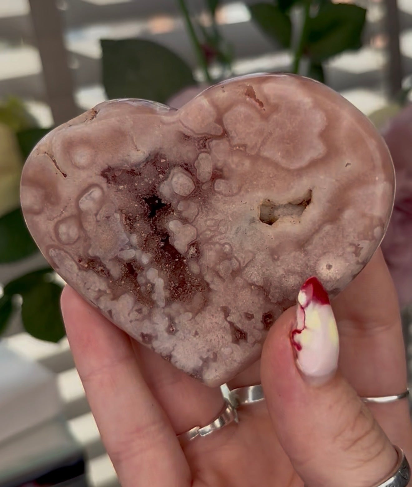 pink amethyst heart - comes with stand8.5cm