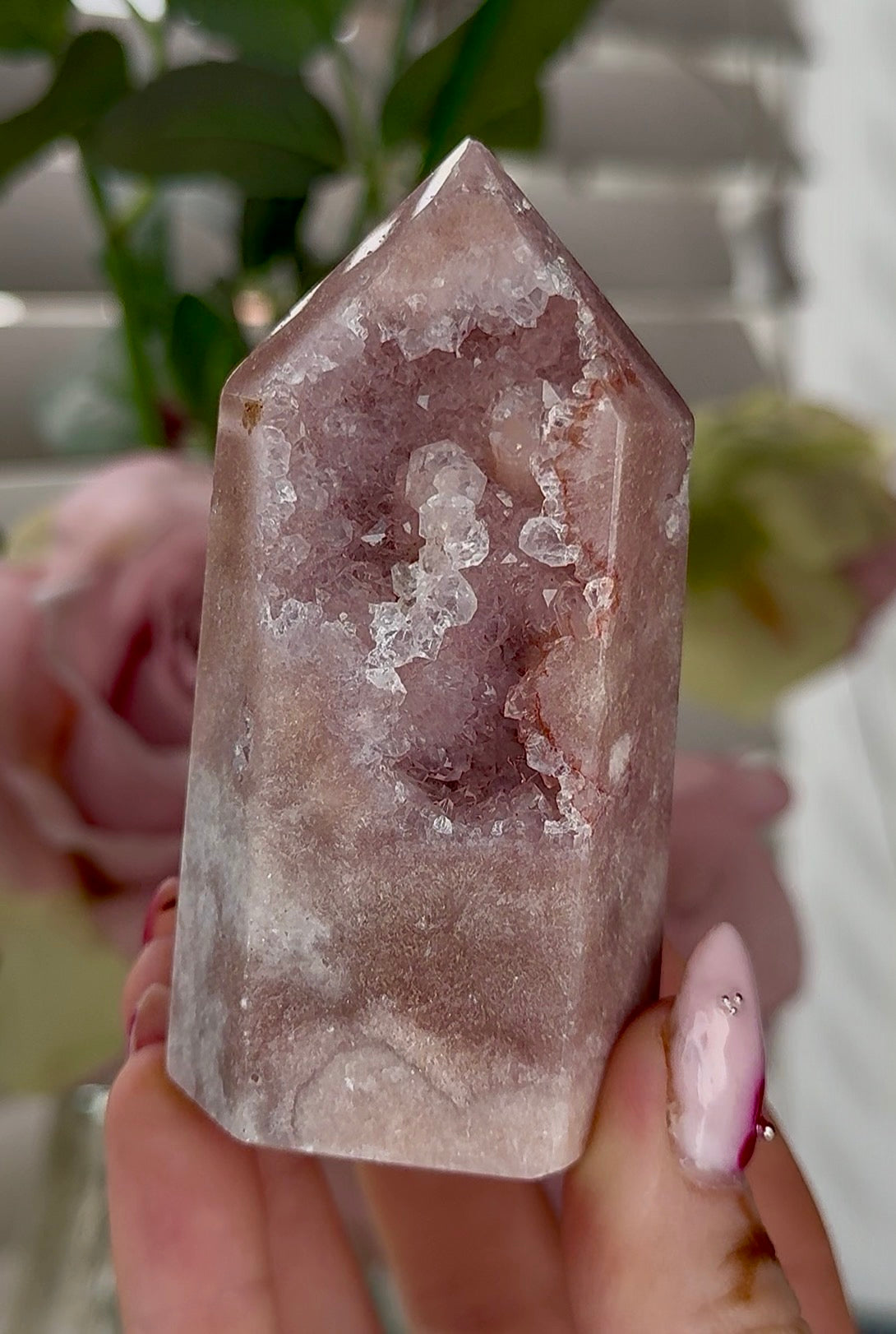 Pink amethyst tower 9cm(h ) 4cm(w)