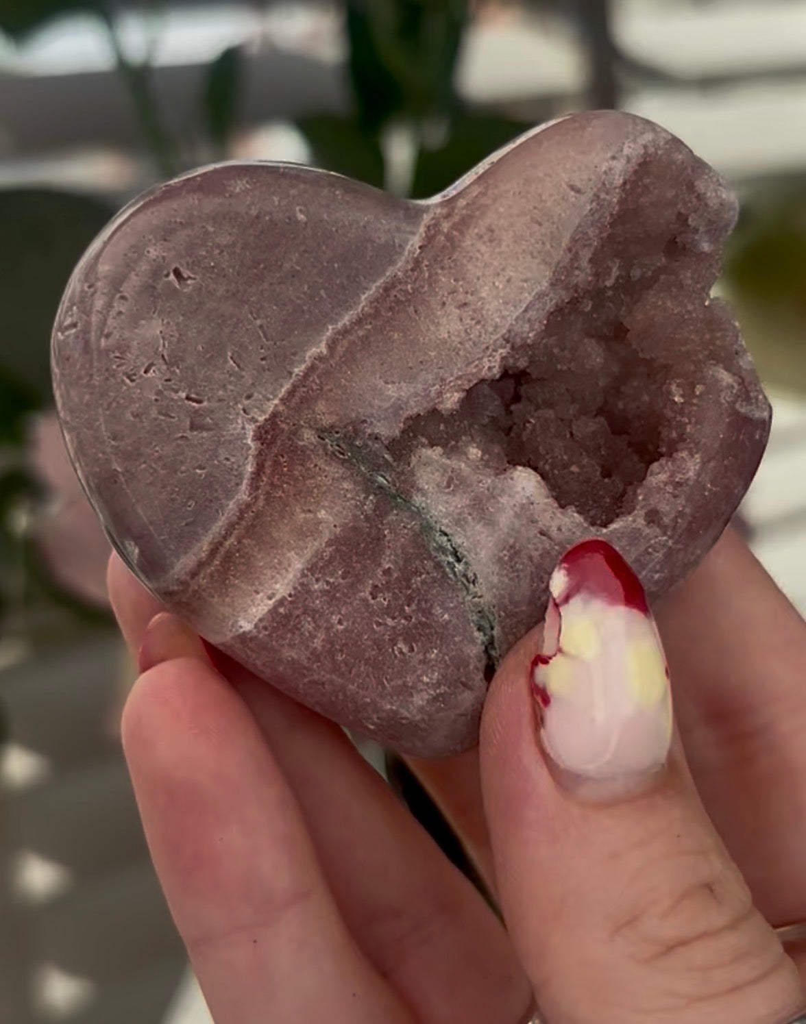 pink amethyst heart - comes with stand