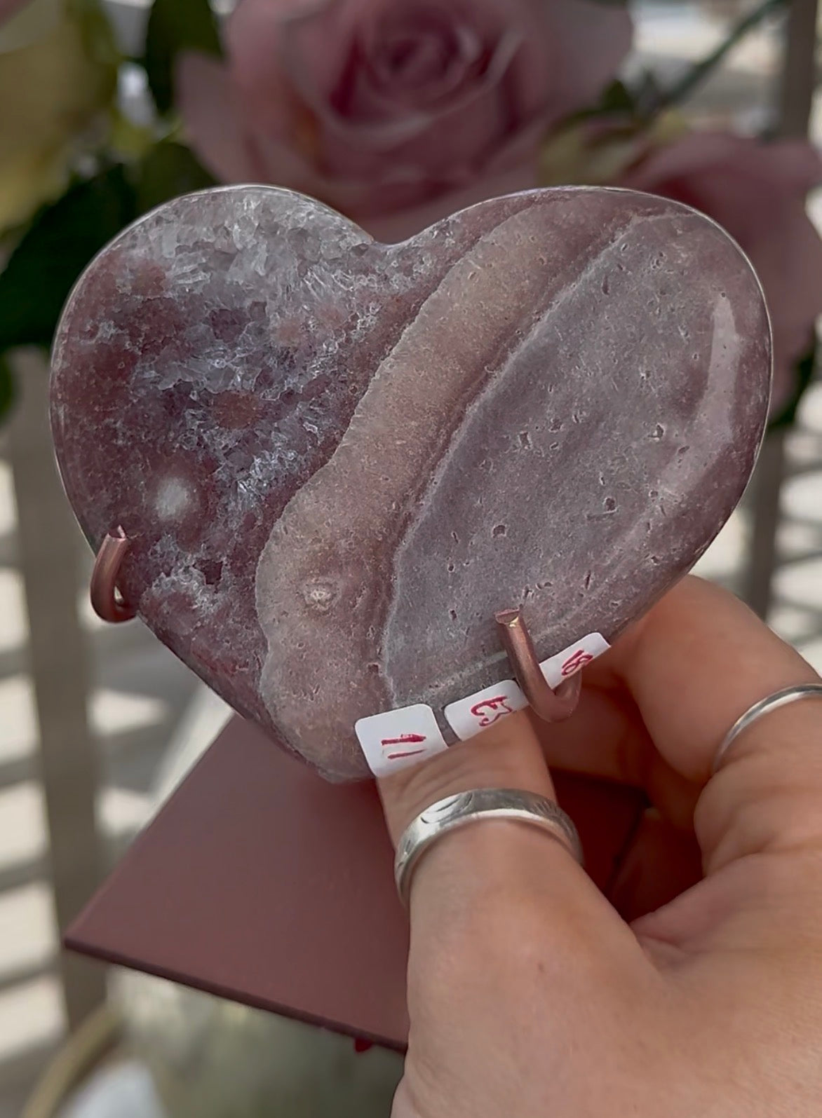 Hq pink amethyst heart - comes with stand