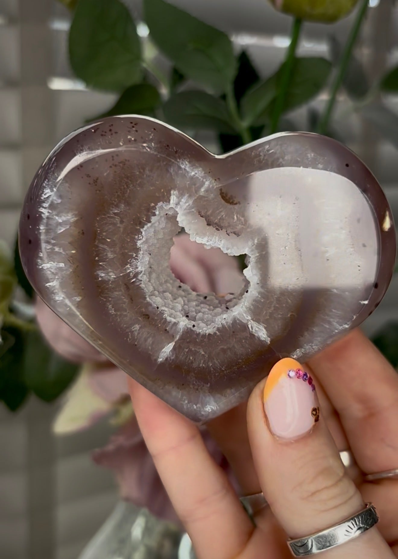 Beautiful, high grade, agate heart with druzy portal - comes with stand