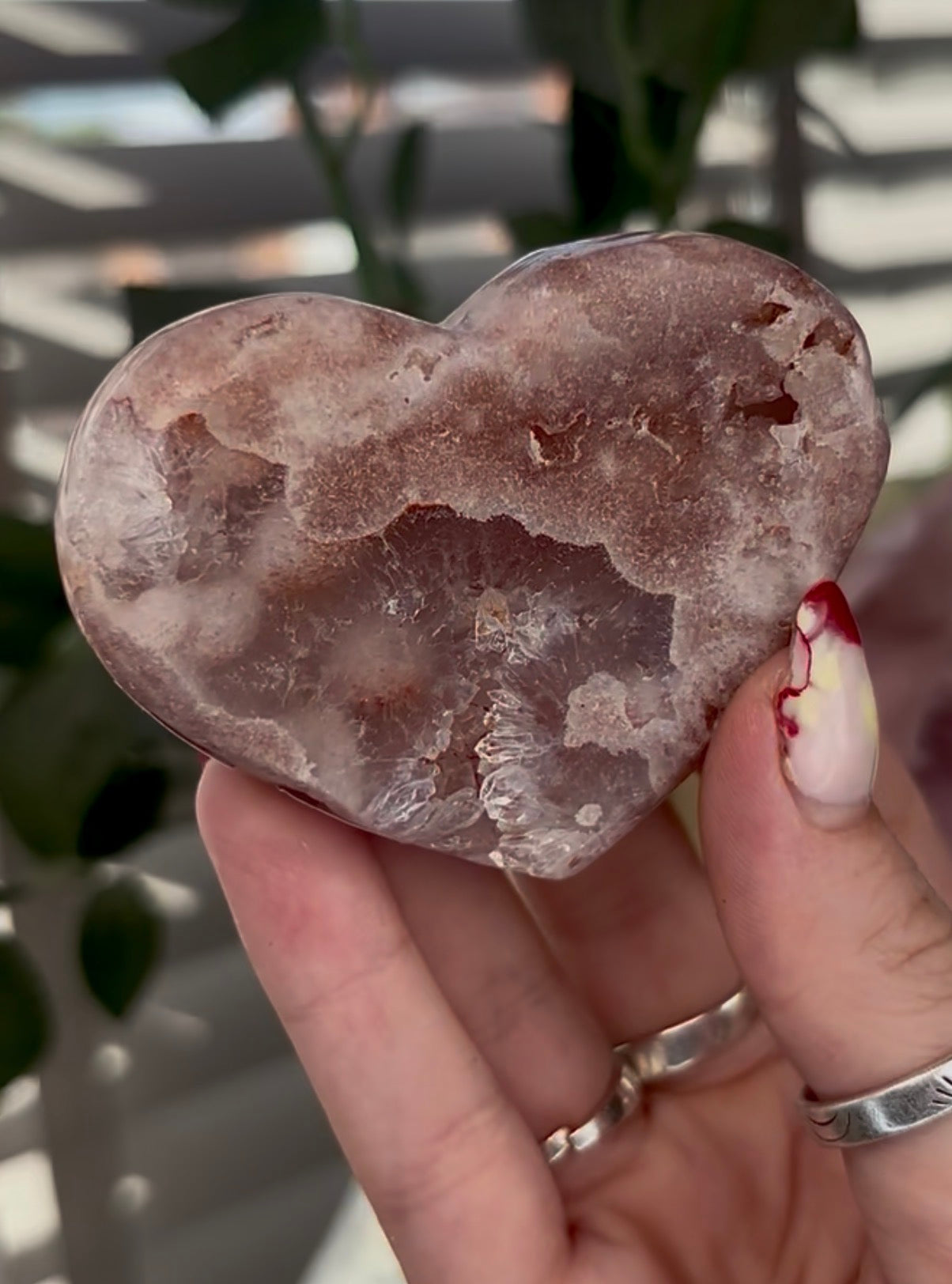 pink amethyst heart - comes with stand 7cm
