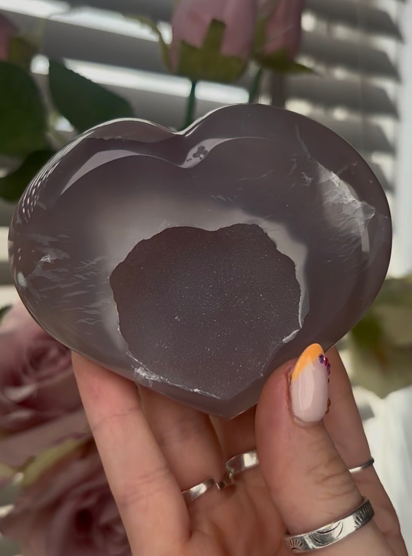 Beautiful, high quality, agate heart with druzy - stand included