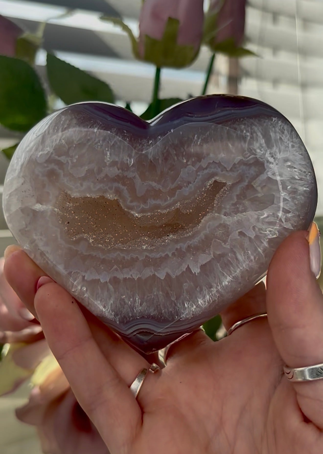 Beautiful, high quality, agate heart   with  druzy - stand included