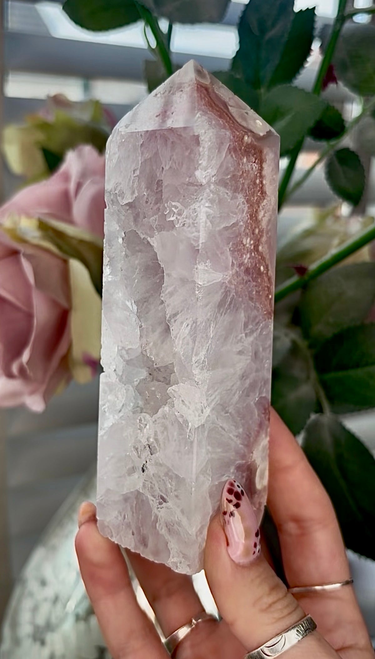 High grade, Pink amethyst, Flower agate tower with high clarity quartz