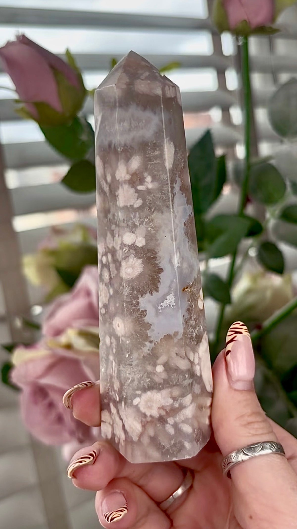 Stunning!! Super high quality, Druzy, green chlorite x blue flower agate tower