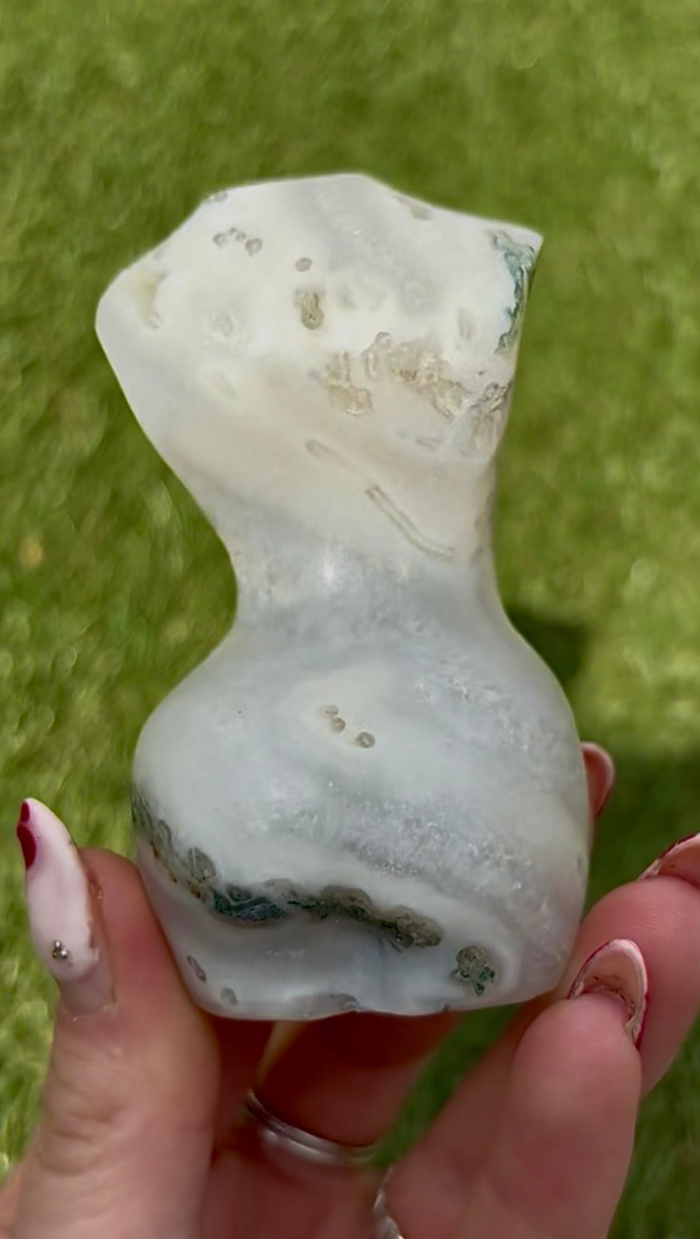 moss agate, curvy, ladies body