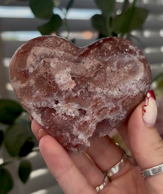 pink amethyst heart - comes with stand (8cm)