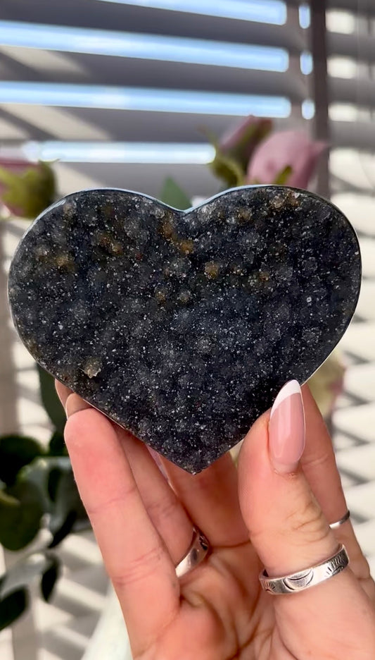 Uruguay, rainbow amethyst heart in black tone - comes with stand